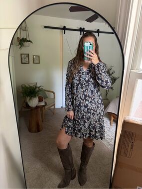 Knox Rose Navy Floral Long-Sleeve V-Neck Swing Dress